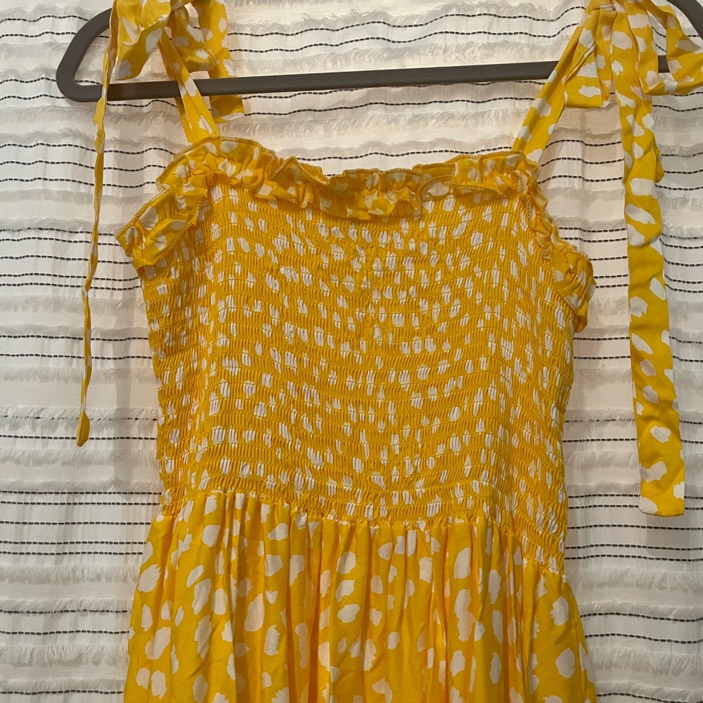 Yellow and white midi dress